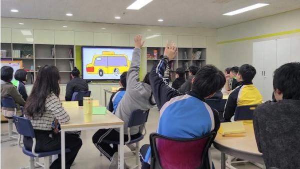 은평구 상림도서관, 발달장애 청소년 위한 찾아가는 독서 프로그램 운영 기사 이미지