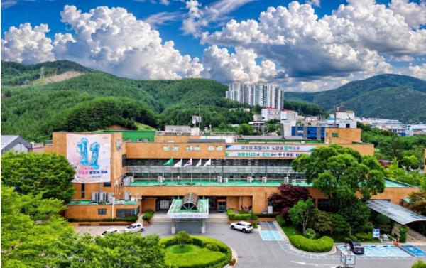 태백시, 장애인·보호자와 함께하는 ‘원기회복이닭 삼계탕 나눔 요리교실’ 운영 기사 이미지
