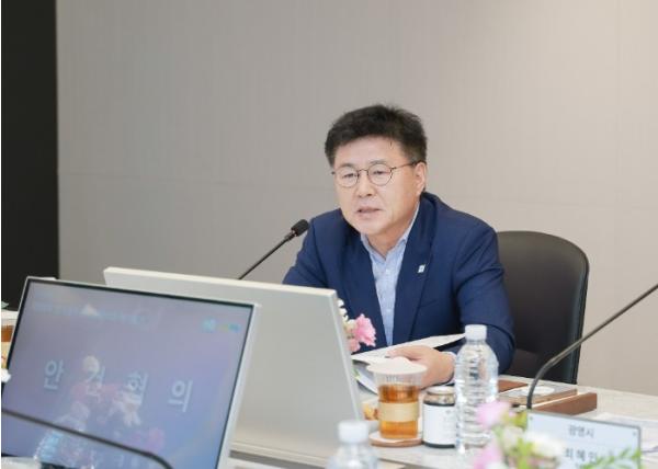 '월초 충전 오픈런 끝내자'… 한대희 군포시장, 지역화폐 '후캐시백' 전환 공식 건의 기사 이미지