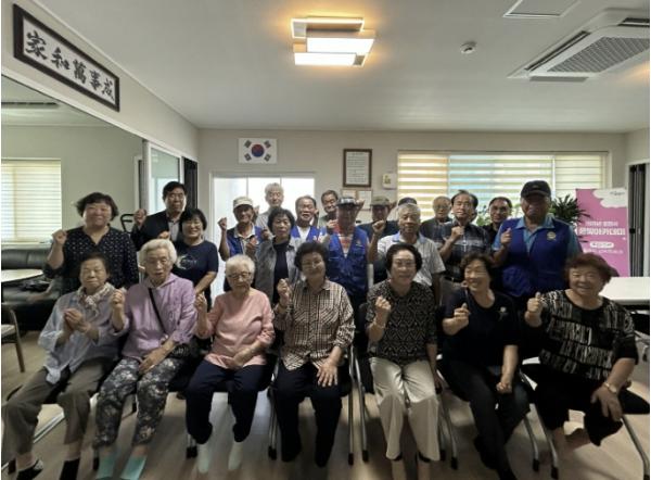 포천시 바르게살기운동 군내면위원회, 나라사랑 태극기 새단장 운동 기사 이미지