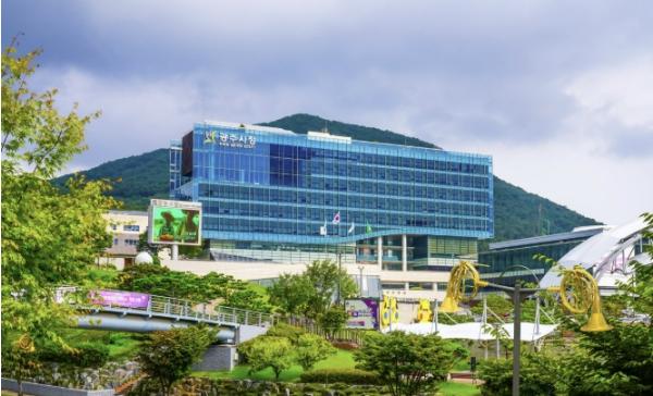 광주시, 교통편 연계 병원동행 서비스 시범 운영 기사 이미지