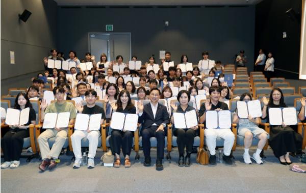 제주도, 제주미래 이끌 인재 297명에 장학금... 꿈과 도전 응원