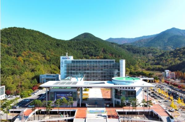 사천시, 무더위 속 우주항공기업 근로자 찾아 노고 격려