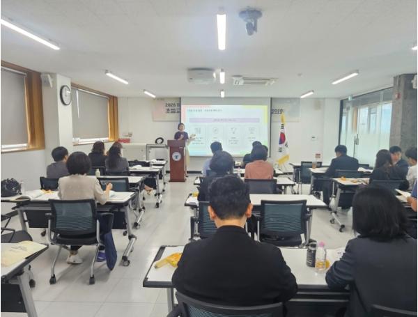 충북교육청, 초등교육 장학사 현장 지원 역량 높인다 기사 이미지