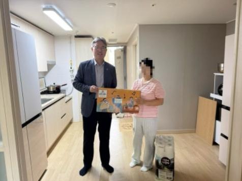 “낯선 땅에서의 명절, 함께 나눕니다” 경남도, 추석 맞아 북한이탈주민 75세대 위문