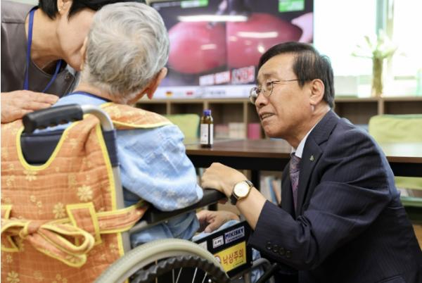 단양군, 추석 명절 맞아 사회복지시설 등 위문 기사 이미지
