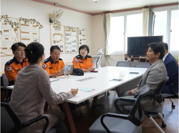 경산소방서, 추석 앞두고 사회복지시설 찾아 따뜻한 나눔 실천
