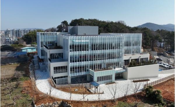 사천시립도서관, AI·미디어 특화 프로그램 운영 기사 이미지