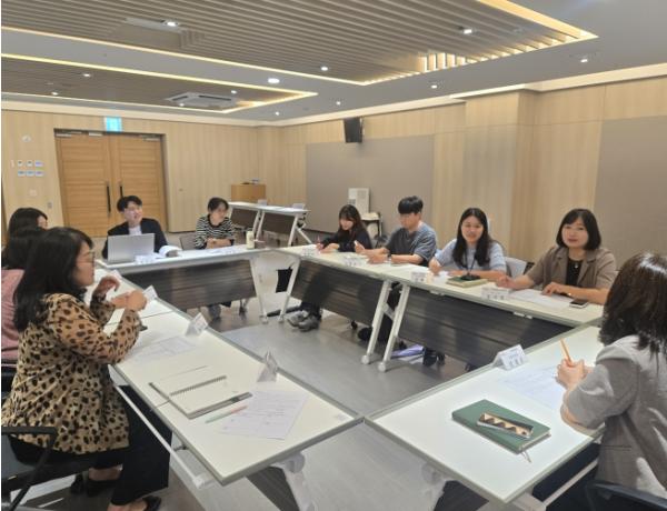 부산 동래구, 통합 돌봄 서비스 제공기관과 간담회 개최 기사 이미지