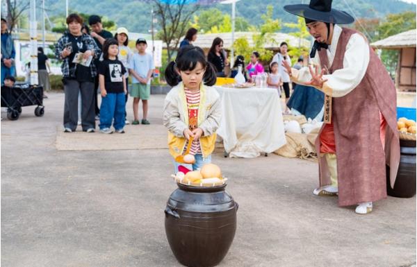 ‘2026 예천 삼강나루주막축제’ 흥행 성공… 관광객 발길로 북적 기사 이미지