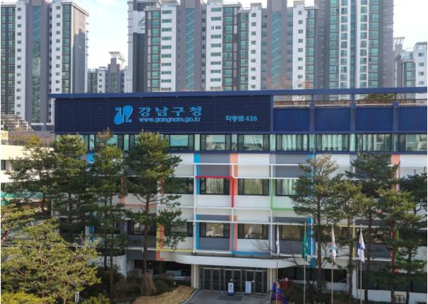 강남구, 개포동 버스 출퇴근길 빨라진다…242번 증차·2413번 배차간격 단축 기사 이미지