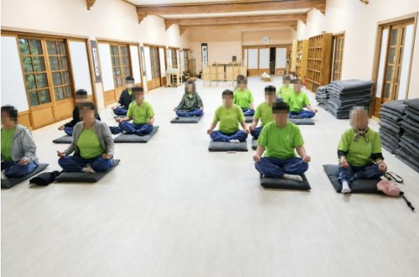 예산군, 수덕사 고요한 품에서 '마음의 쉼' 찾다 기사 이미지