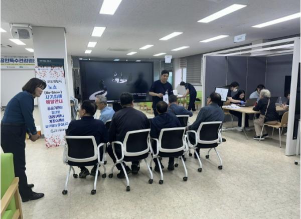 군포산업진흥원·경기도의료원 수원병원, 금속가공 소공인 일터 지킨다… 통합 건강보건 지원 '성과' 기사 이미지