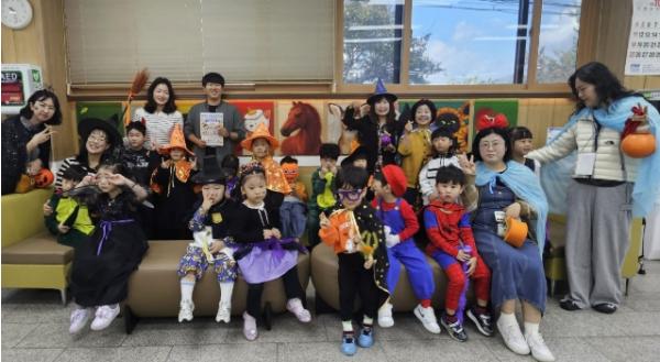 동두천시 불현동, 어린이집 아이들과 핼러윈 맞이 '즐거운 만남' 기사 이미지