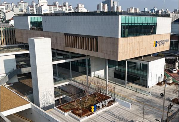 서울시 어울림플라자, 장애와 비장애의 경계를 허문 공간… 국무총리상 수상 기사 이미지