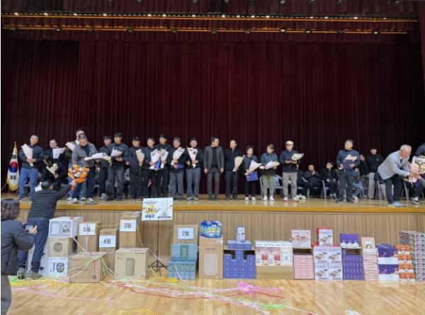 충북도, '제12회 도·시군 공무직 한마음 체육대회' 개최 기사 이미지